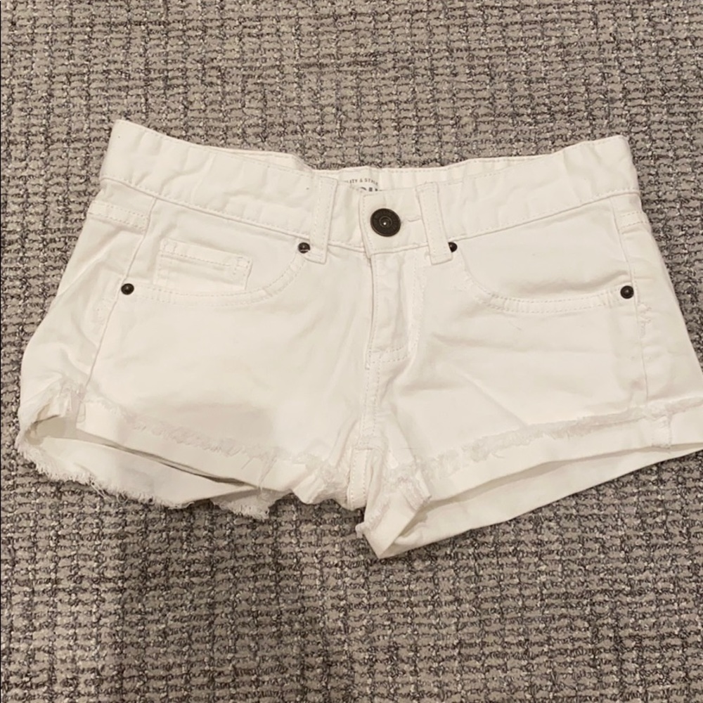 Mossimo size 1 white shorts